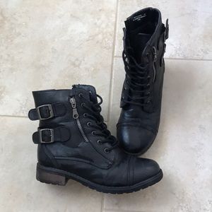 🌸FLASH SALE🌟 Leather Combat Boots